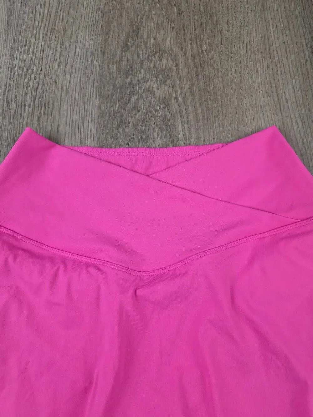 Halara SoftlyZero Airy Crossover Pocket 2 In 1 Cool Touch Tennis Skirt Size S
